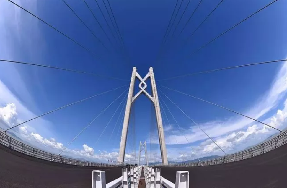 港珠澳大桥已正式开通,太阳3网约车带你直达购物天堂